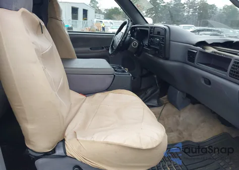 1997 Dodge Ram 1500 St из США, поврежденный, VIN 3B7HF13Z7VG810522